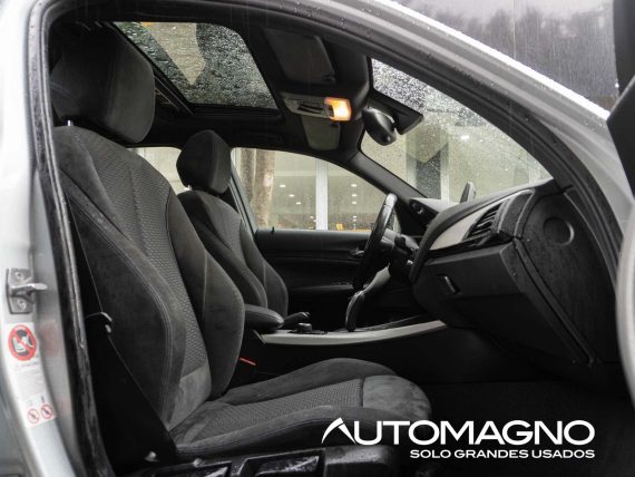 BMW 118i F20 2.0 Standar M - Imagen 11