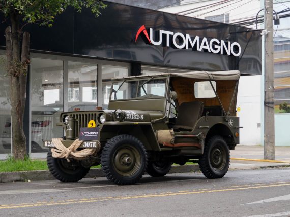 Jeep Willys Longitude 2.0L 4x4