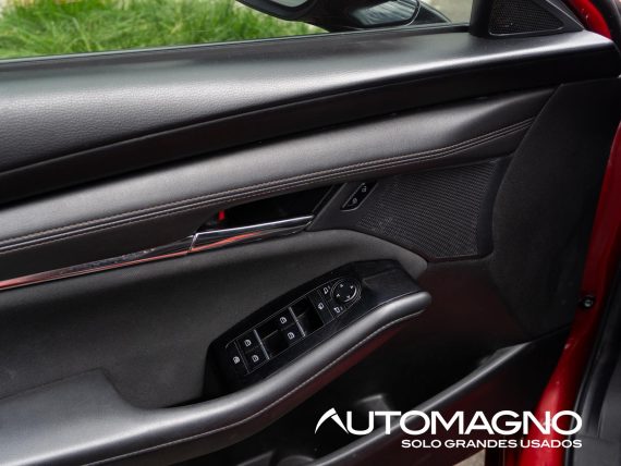 Mazda 3 2.0 Touring At - Imagen 16