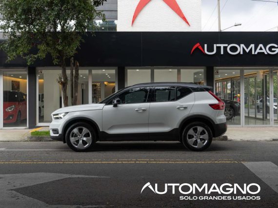 Volvo XC40 2.0 t4 Momentum - Imagen 4