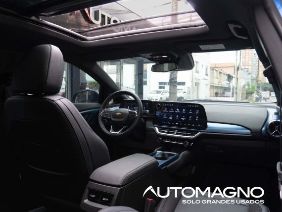 Chevrolet Equinox EV AWD 4x4 - Imagen 12