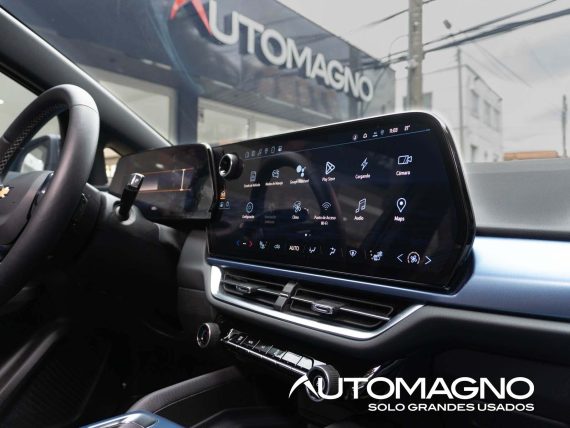 Chevrolet Equinox EV AWD 4x4 - Imagen 13