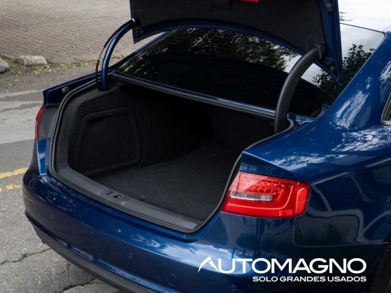 Audi A4 Turbo AT - Imagen 8