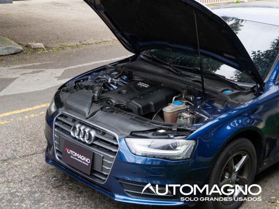 Audi A4 Turbo AT - Imagen 4