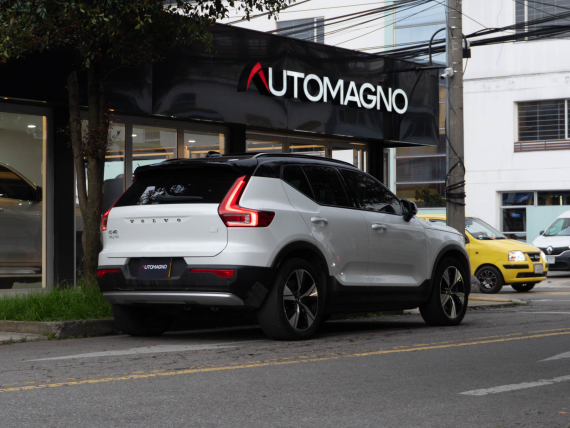 Volvo XC40 Recharge Electric - Imagen 9