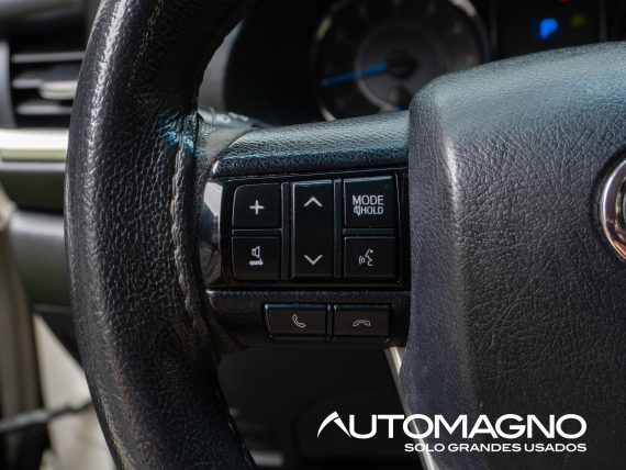 Toyota Fortuner 4x2 - Imagen 16