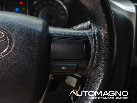 Toyota Fortuner 4x2 - Imagen 17