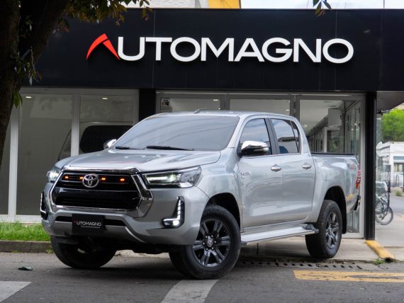 Toyota Hilux 4.0L 4x4