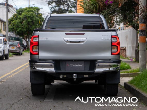 Toyota Hilux 4.0L 4x4 - Imagen 6