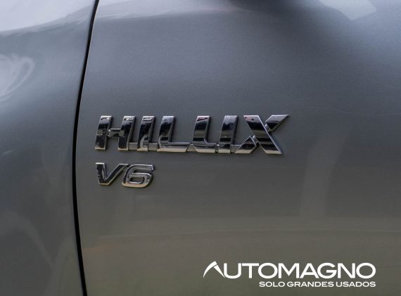 Toyota Hilux 4.0L 4x4 - Imagen 24