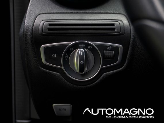 Mercedes-Benz c180 1.6 Turbo - Imagen 17
