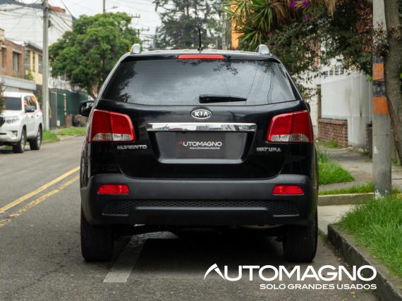 Kia Sorento Natura At 2400 cc 4x4 - Imagen 6