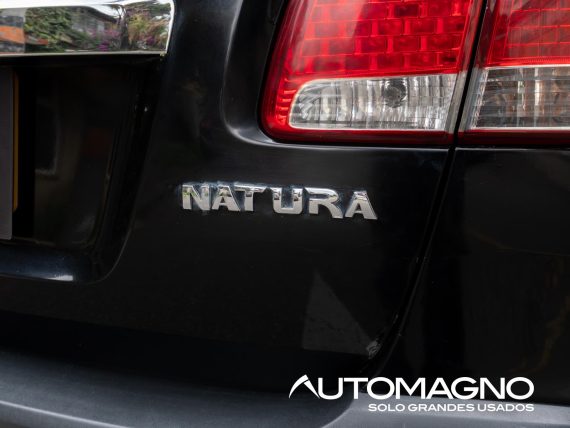 Kia Sorento Natura At 2400 cc 4x4 - Imagen 18