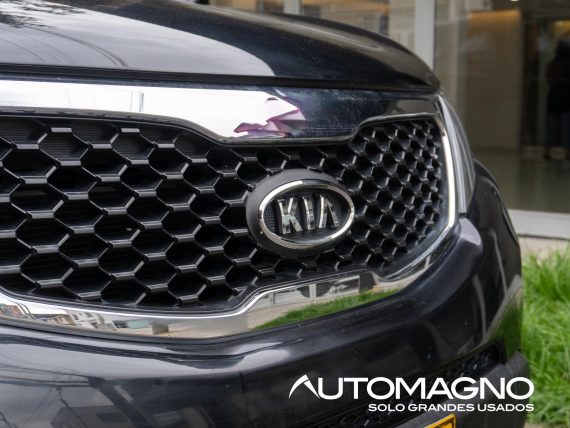 Kia Sorento Natura At 2400 cc 4x4 - Imagen 22