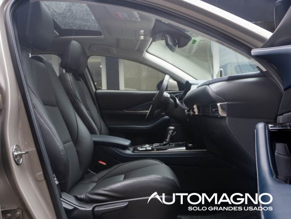 Mazda cx30 Grand touring 2.0L - Imagen 11