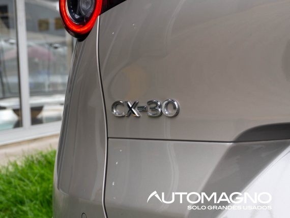 Mazda cx30 Grand touring 2.0L - Imagen 19