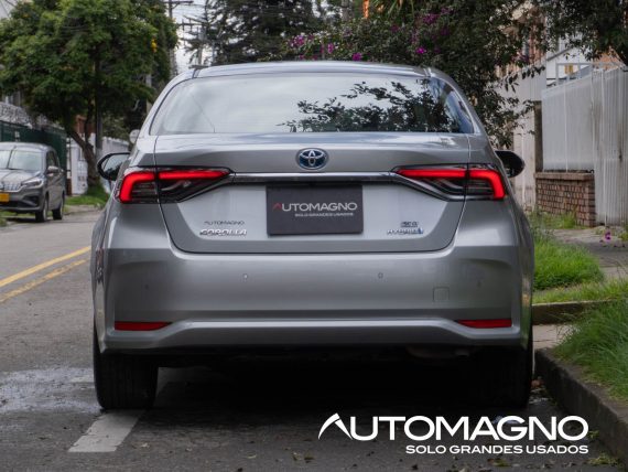 Toyota Corolla SE-G Hybrid - Imagen 6