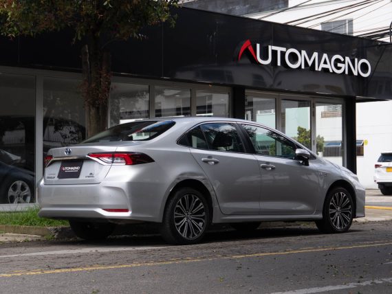 Toyota Corolla SE-G Hybrid - Imagen 9