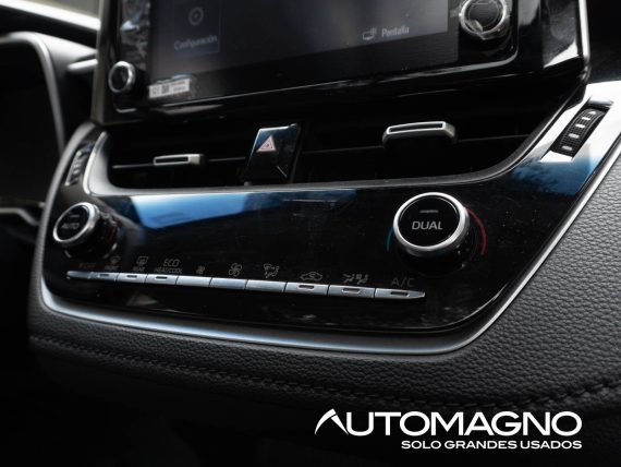 Toyota Corolla SE-G Hybrid - Imagen 15
