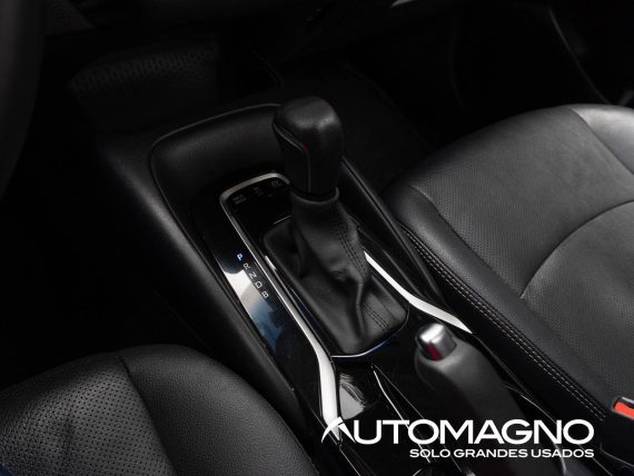 Toyota Corolla SE-G Hybrid - Imagen 16
