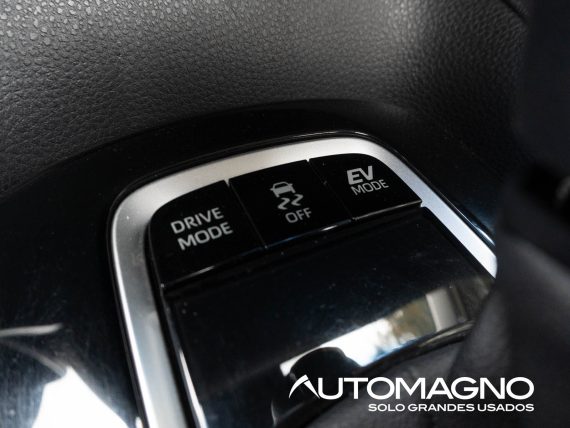 Toyota Corolla SE-G Hybrid - Imagen 17