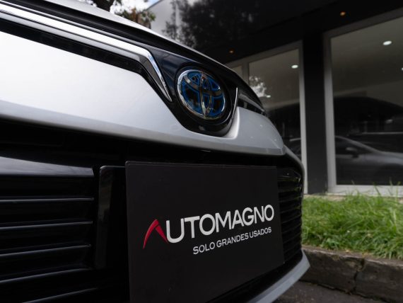 Toyota Corolla SE-G Hybrid - Imagen 10