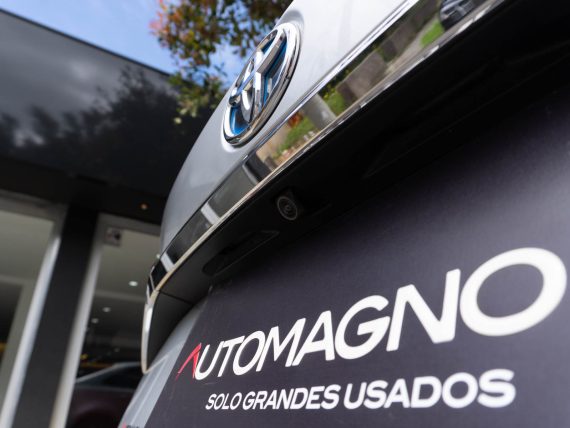 Toyota Corolla SE-G Hybrid - Imagen 25