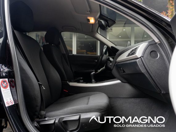 Bmw 116i Hatchback - Imagen 11