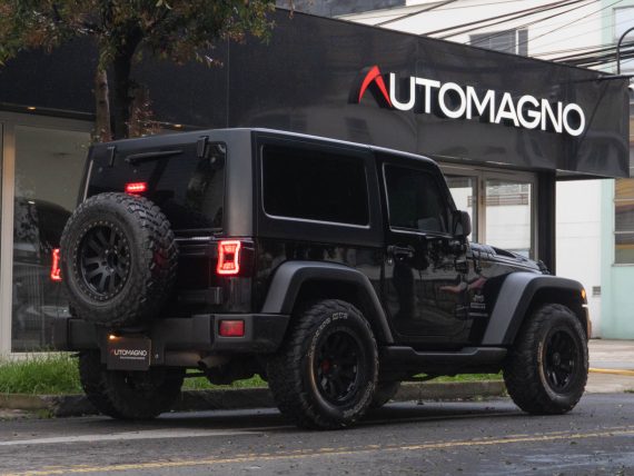 Jeep Wrangler Sport 3.6L 4x4 - Imagen 8