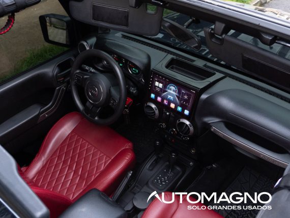 Jeep Wrangler Sport 3.6L 4x4 - Imagen 12