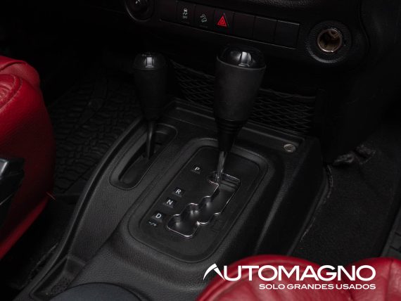 Jeep Wrangler Sport 3.6L 4x4 - Imagen 15