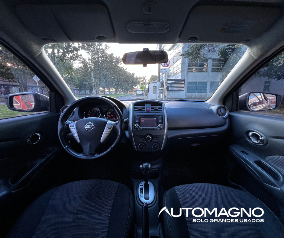 Nissan Versa Advance 2015 - Imagen 9